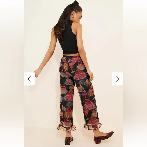 Liora Ruffle Pants - Picture 2 of 6